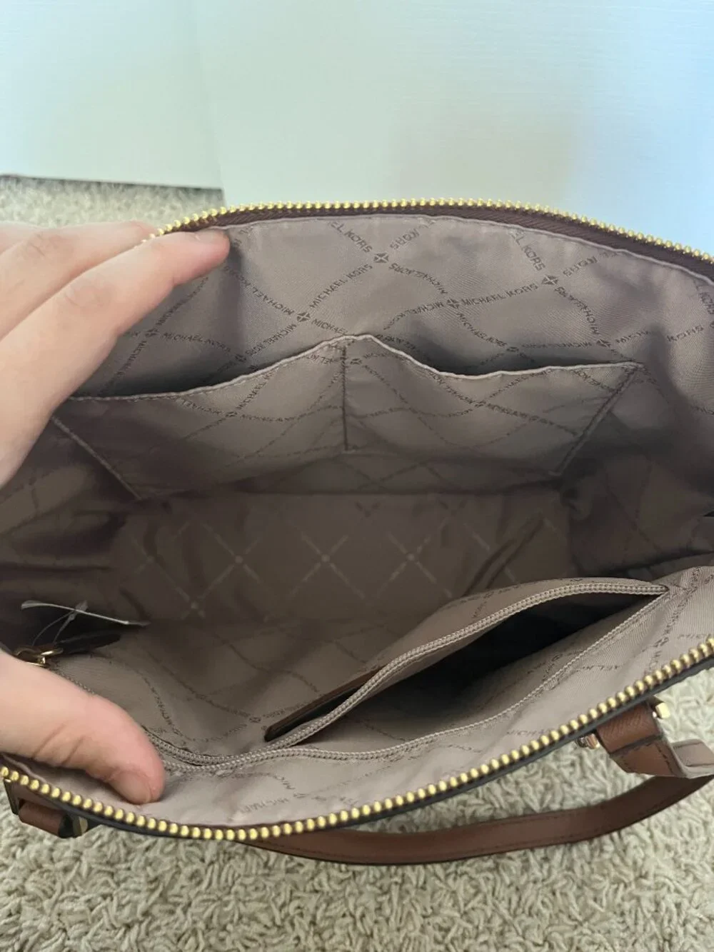 Michael Kors shoulder bag/purse/tote bag